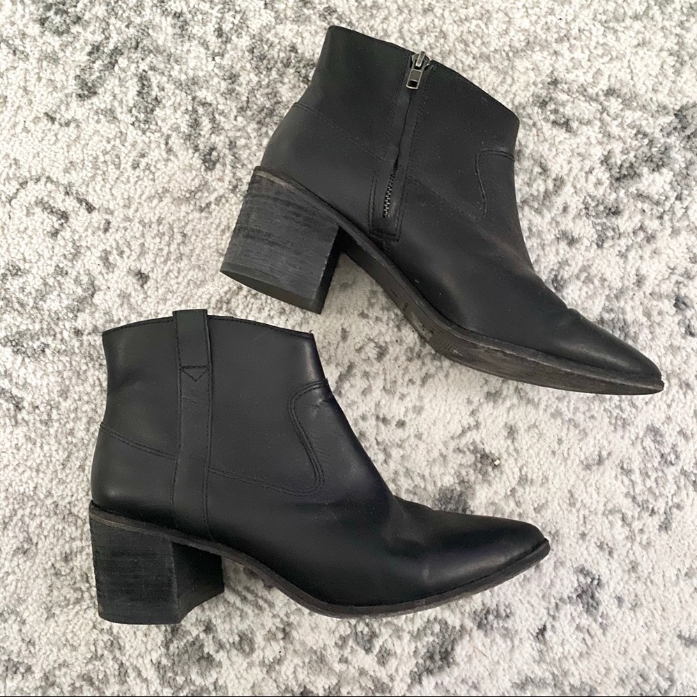 Madewell Lonnie ankle booties